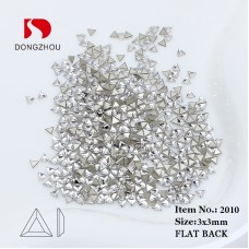 DZ 2010 3*3mm triangle shape glass flatback stone for nail art 1 pack(1440pcs) DZ 2010 3*3mm triangle shape glass flatback stone for nail art 1 pack(1440pcs)